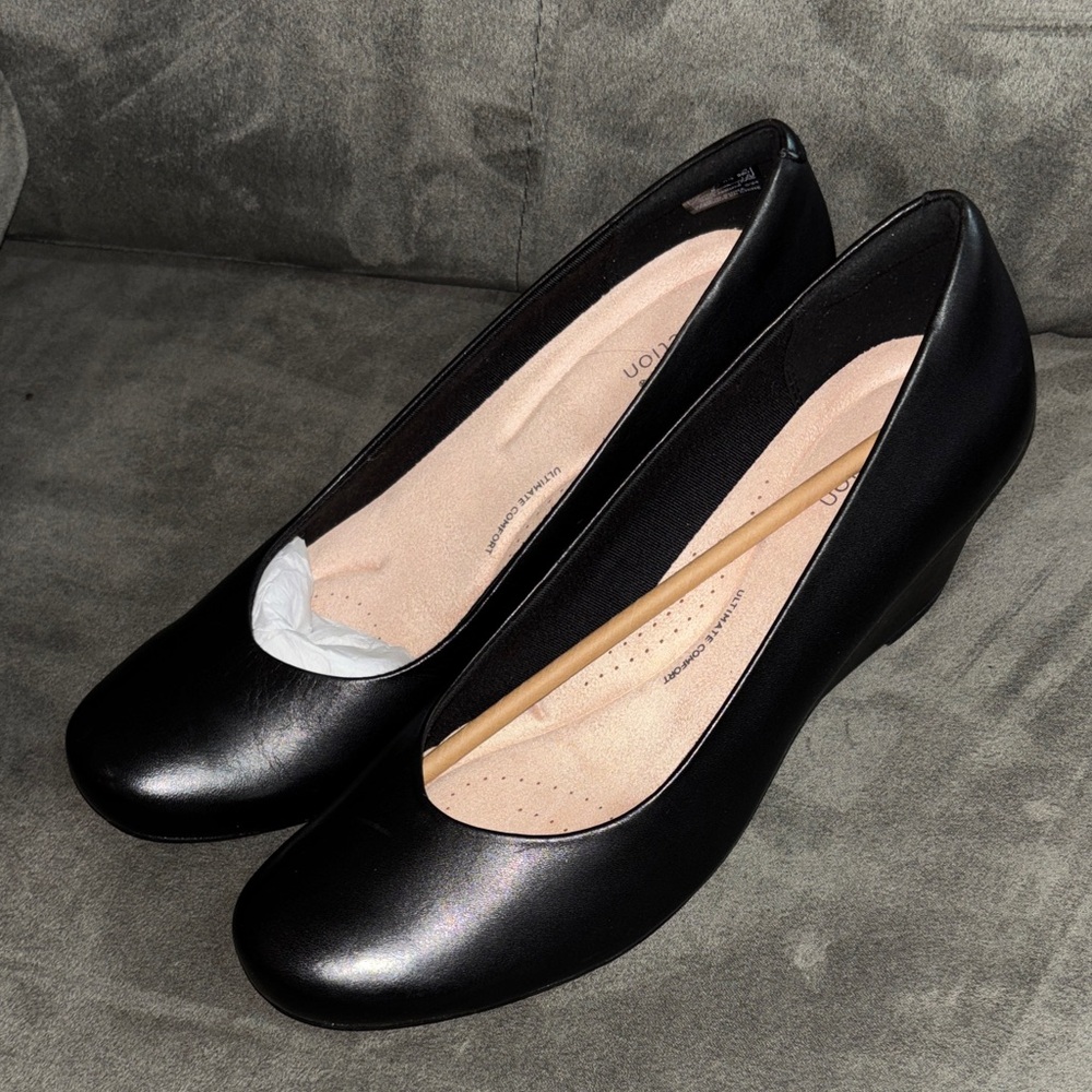 Clarks Black Women's Wedge Shoes